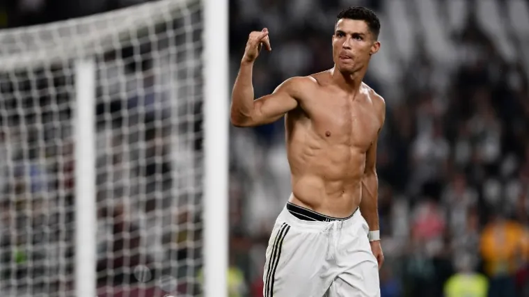 Pogledajte kako je Cristiano Ronaldo čestitao Božić