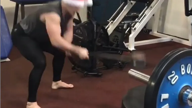 Cro Cop uzeo malj u u ruke i razvalio