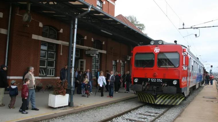 Potpisuje se ugovor za početak gradnje drugog kolosijeka važne pruge