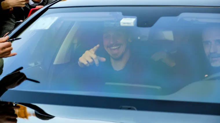 Pogledajte kako su navijači posrnulog velikana dočekali slavnog &Scaron;veđanina