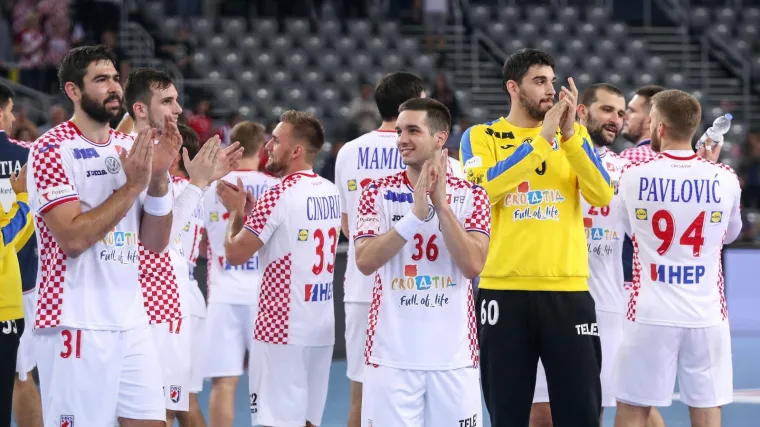 Hrvatska razočarala protiv BiH, Lino Červar nije skrivao nezadovoljstvo: Otkrio je najveći problem