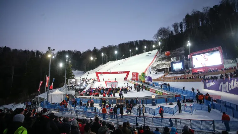 Sljeme je tijekom vikenda glavno odredište: Tradicionalna Snježna kraljica pršti dobrom energijom