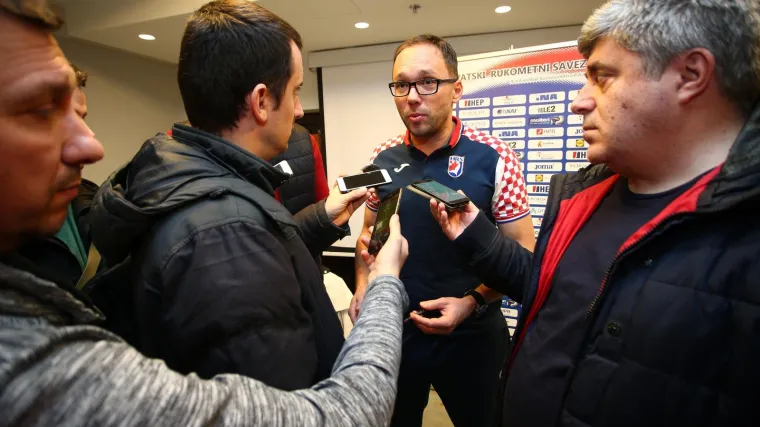 Červarov pomoćnik otkrio &scaron;to nas čeka i progovorio o gorućem problemu: 'To nam ostavlja gorčinu'