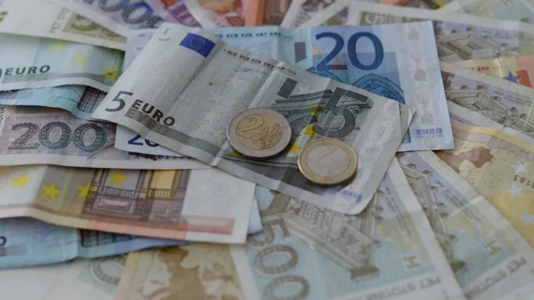 Hrvati vole svoju nacionalnu valutu. Boje se da će imati manje u novčaniku i da će im život biti skuplji