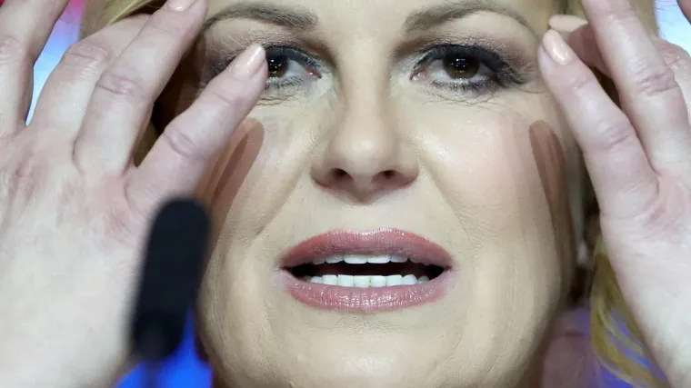 Sti&scaron;ali televizor pa pustili Thompsona