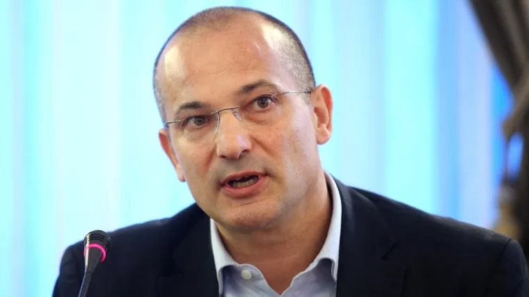 'Izlazne ankete su dosad pogađale, nadam se da će i sada pogoditi'