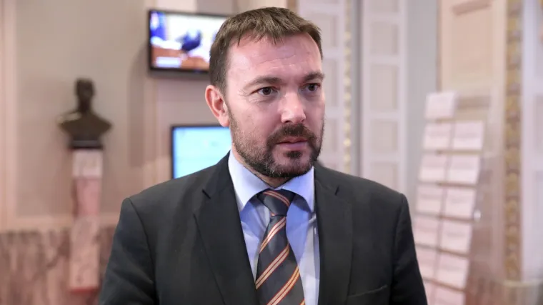 Bauk: 'Grabar-Kitarović i njezini suradnici u kampanji su pridonijeli Milanovićevoj pobjedi'