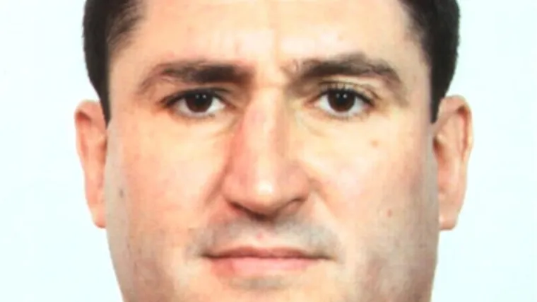 Svoju žrtvu je izbo, pljunuo i odrezao mu kosu