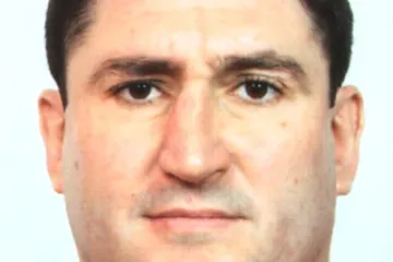 Svoju žrtvu je izbo, pljunuo i odrezao mu kosu