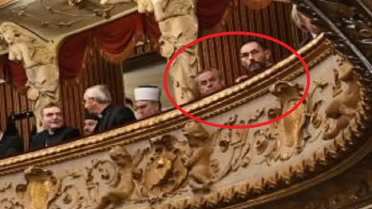 Evo &scaron;to kažu na slučaj 'glavni državni odvjetnik u svečanoj loži kraj Bandića'