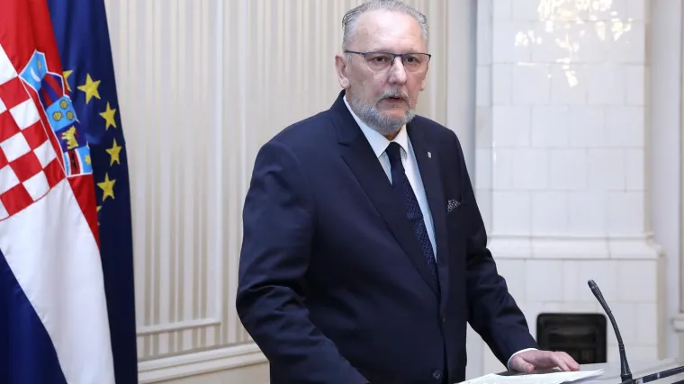 Božinović o požaru u domu za starije: 'Nadležne službe donijet će odgovarajuće zaključke'