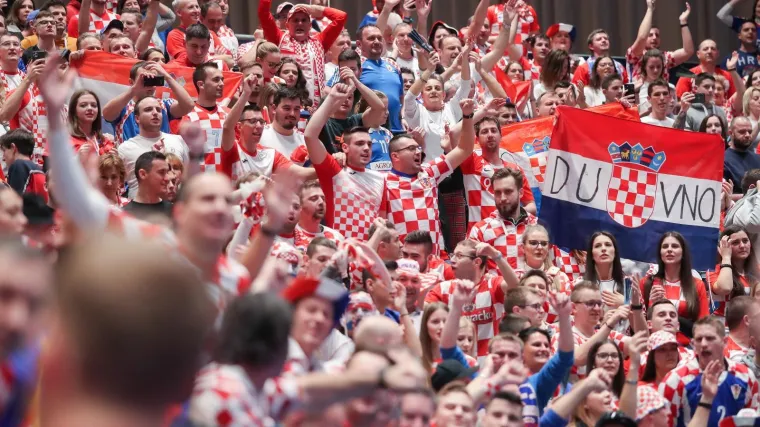 Ori se 'Moja domovina', 'Vukovar, Vukovar' i 'Malo vas je, malo vas je'