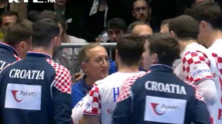 Izbornik tražio minutu odmora pa napao igrače: 'To je zabluda, trčite kao ovce...'