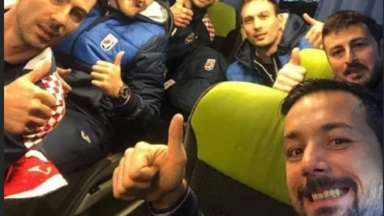 Pogledajte kako su i uz koju pjesmu hrvatski rukometa&scaron;i proslavili novu pobjedu na Euru