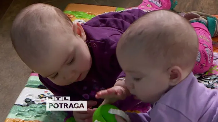 Kika i Tina, sretan vam prvi rođendan! Otkrivamo kako žive najpoznatije blizanke u Hrvatskoj