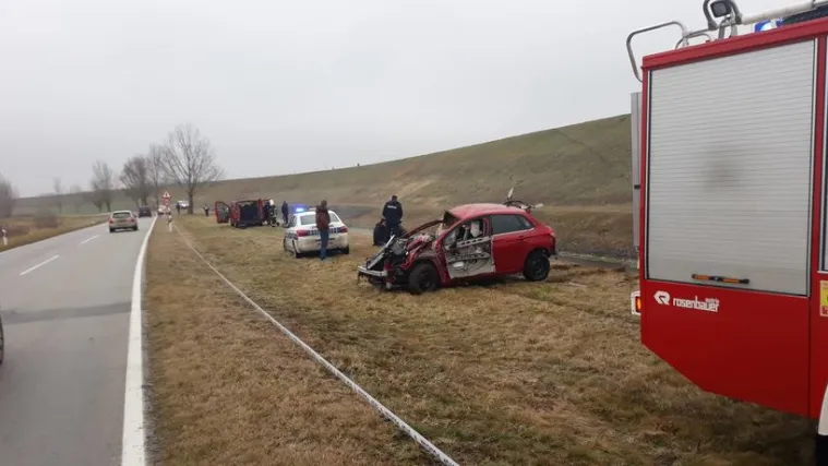 U odvodnom kanalu prona&scaron;li slupani automobil, a u njemu tijelo mladića (23)