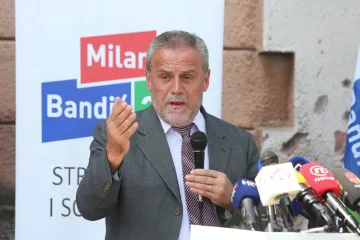 Čitava vukovarska organizacija njegove stranke prešla u stranku Ruže Tomašić