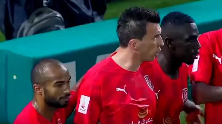 Nakon manje od mjesec dana ostao bez trenera