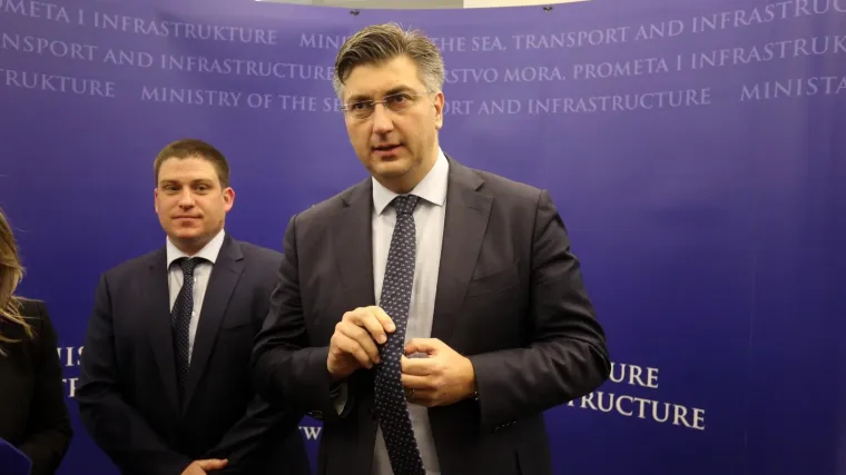 'Podržat ću ga na stranačkim izborima, on ima najbolje reference'