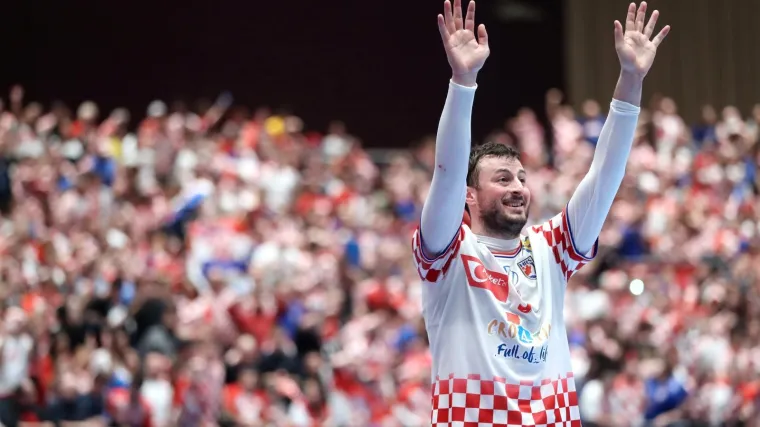 'Ja pomažem koliko mogu, navijači su pravi pokretači Hrvatske'