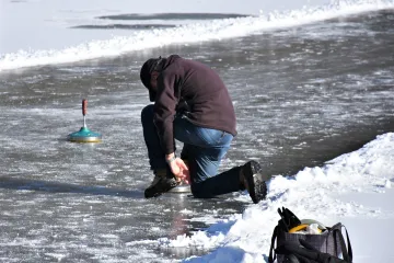 Što je to boćanje na ledu?