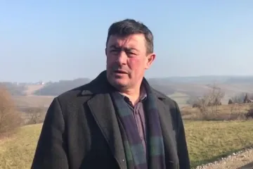 Asfaltirana cesta do Voljevca Riječkog