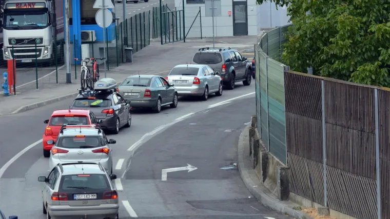 Stranci koji ulaze u zemlju moraju imati 600 kuna za svaki dan boravka