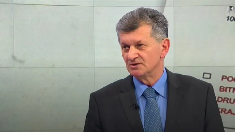 'Supruga je dizala kredite, tako da ja te papire nisam ni gledao'