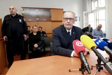 Božinović na suđenju Sauchi: 'Potpisi na putnim nalozima su slični mojima,  ali neka slova su drugačija'