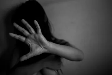 SADO-MAZO BRITANAC DOBIO DVIJE GODINE ZATVORA: Unajmio stan u Zagrebu, namamio Slovakinju, vezao je i silovao; stigao je sve i snimiti