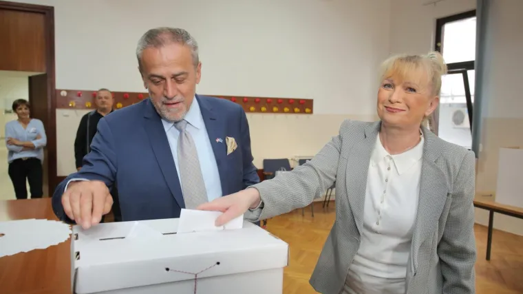 Fiktivno ostavio Vesnu kako bi se dokopali stana, platili su ga 35 tisuća kuna, a sada im je donio brdo keša