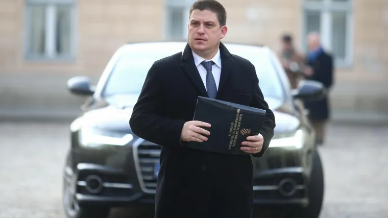 Ministar otkrio kako je njegov otac dobio poticaje od države: 'Inače ne pratim njegovo poslovanje'