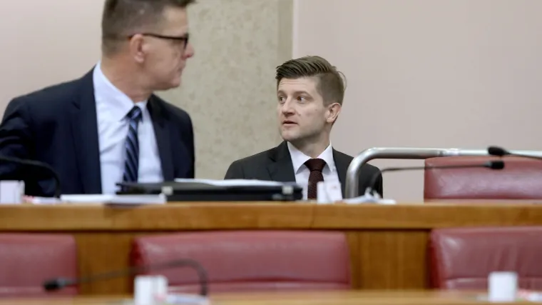 Veće trošarine: 'Oduzeli ste građanima uživanje u kavi! Zašto im bar to ne ostavite?'