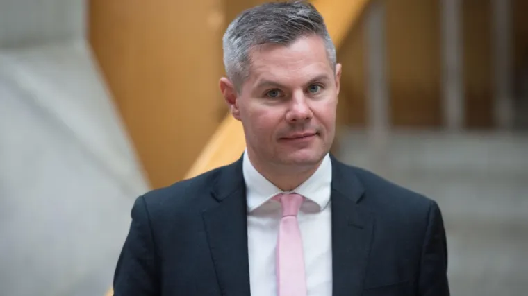 Nazvao ga slatkim i nudio da ga vodi na utakmicu