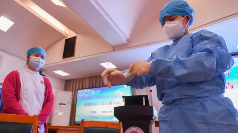 'Prerano je jo&scaron; govoriti o vrhuncu koronavirusa, razvoj bolesti vrlo je te&scaron;ko predvidjeti'