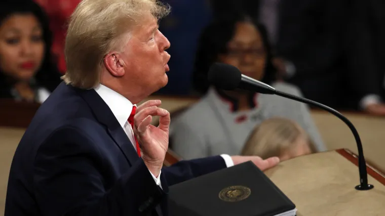 Donald Trump i dalje dijeli američko dru&scaron;tvo: Gotovo polovica protiv i za njegova ostanka