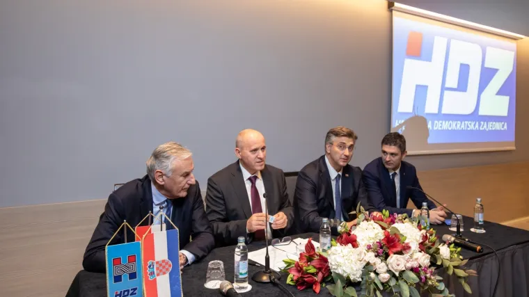 Krstičević sazvao prvi sastanak stožera Andreja Plenkovića: Poziv dobili premijerovi prista&scaron;e