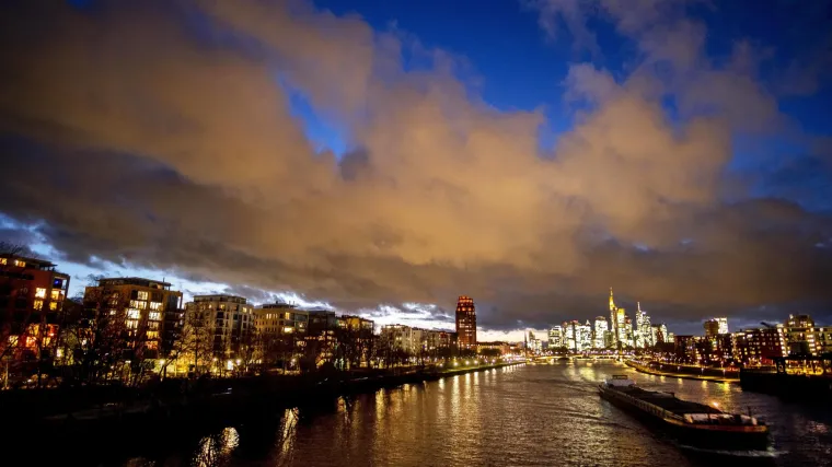 Njemačka se priprema za orkan Sabine: 'Mogući su naleti vjetra preko 120 km/h'