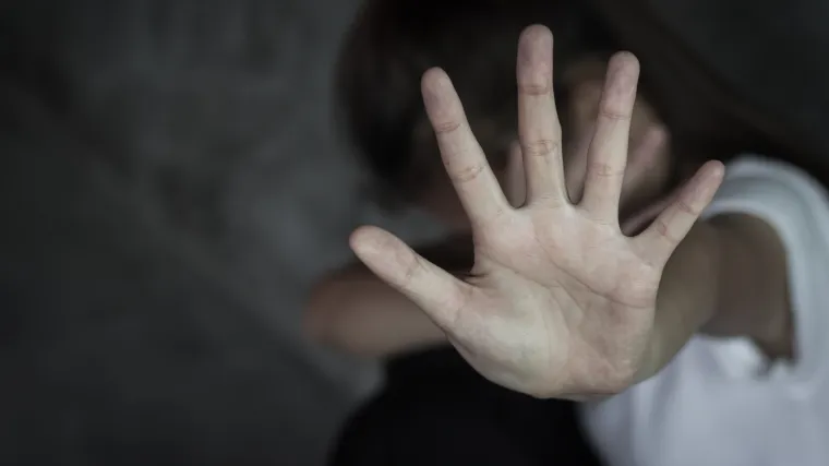 Uhićen pedofil iz Osijeka: Oduzeli mu mobitele i računala sa snimkama zlostavljane djece