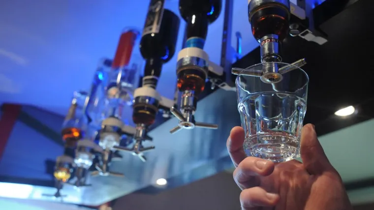 Od svibnja 30 posto veće trošarine na alkohol, litra pića bit će skuplja oko 4 posto