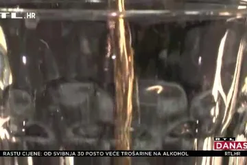 Nakon cigareta i bezalkoholnih pića, poskupljuje i alkohol, ministar poručuje: 'Tako ćemo puniti proračun'