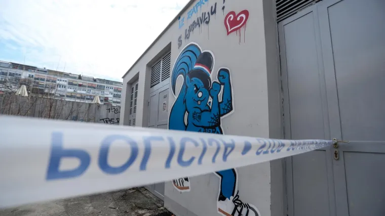 Pucnjava u Zapruđu! Čovjek je ozlijeđen i prevezen u bolnicu, nekoliko ljudi je privedeno