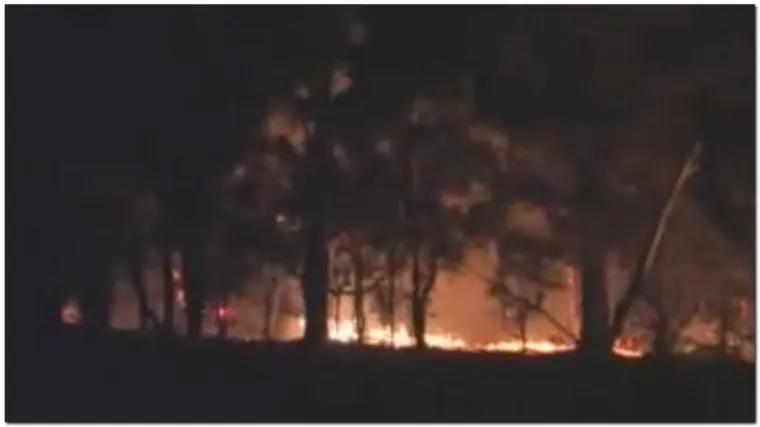 Australija na udaru snažnih oluja, razornih ki&scaron;a i požara!