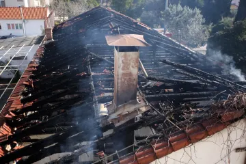 Učenica: 'Čula sam prasak'; Ravnateljica: 'Ovo nije prvi put'