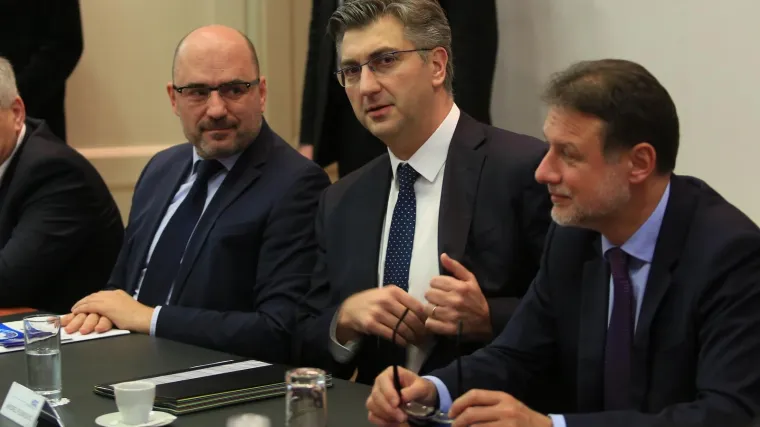 Plenković: 'Brkić je prvi zazivao koaliciju s HNS-om'; Jandroković: 'On je njegovao kult ličnosti!'