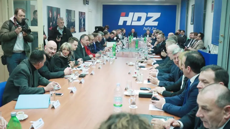 Ovo su svi kandidati na izborima u HDZ-u! Vodit će se žestoka bitka, udarci su već počeli
