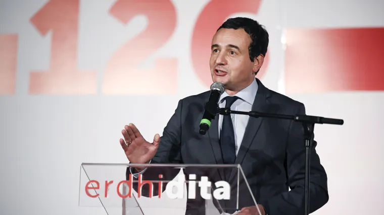 U skladu s predizbornim obećanjem kosovski premijer prepolovit će plaću sebi i ministrima