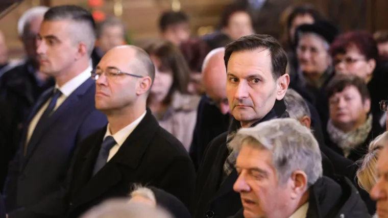 'On se srami svojih stajali&scaron;ta'