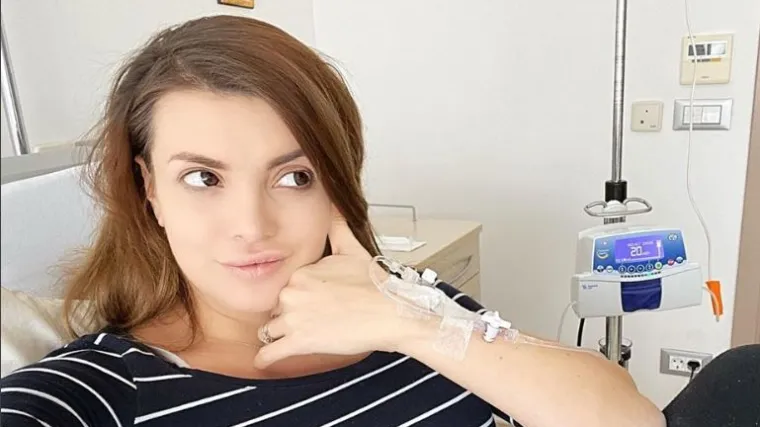 Porukom koju je poslala Charlesu rastopila je Instagram