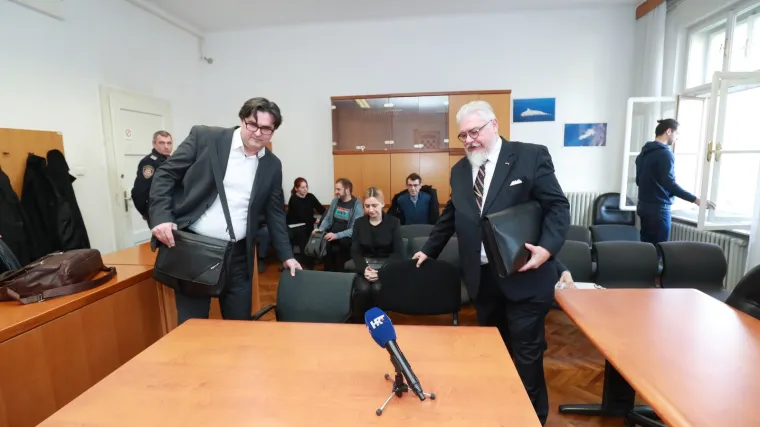 Vještaci 'pokopali' Sauchu: 'Potpisi na spornim putnima nalozima i računima su njegovi'